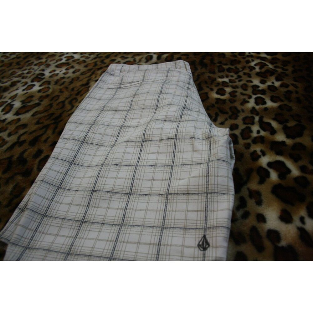 Volcom Y2K White Plaid Baggy Jorts Shorts Vintage Surfwear Skater Skatewear 34